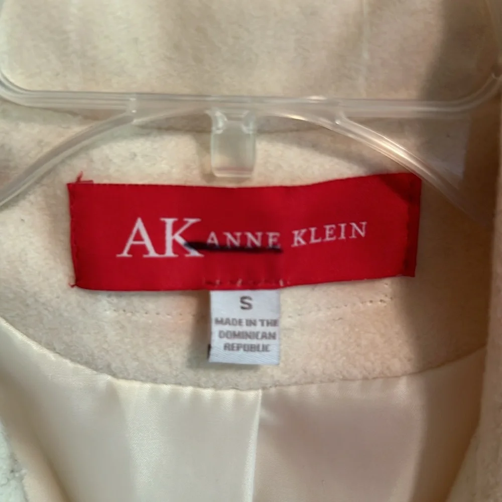 Anne Klein - Picture 3 of 4